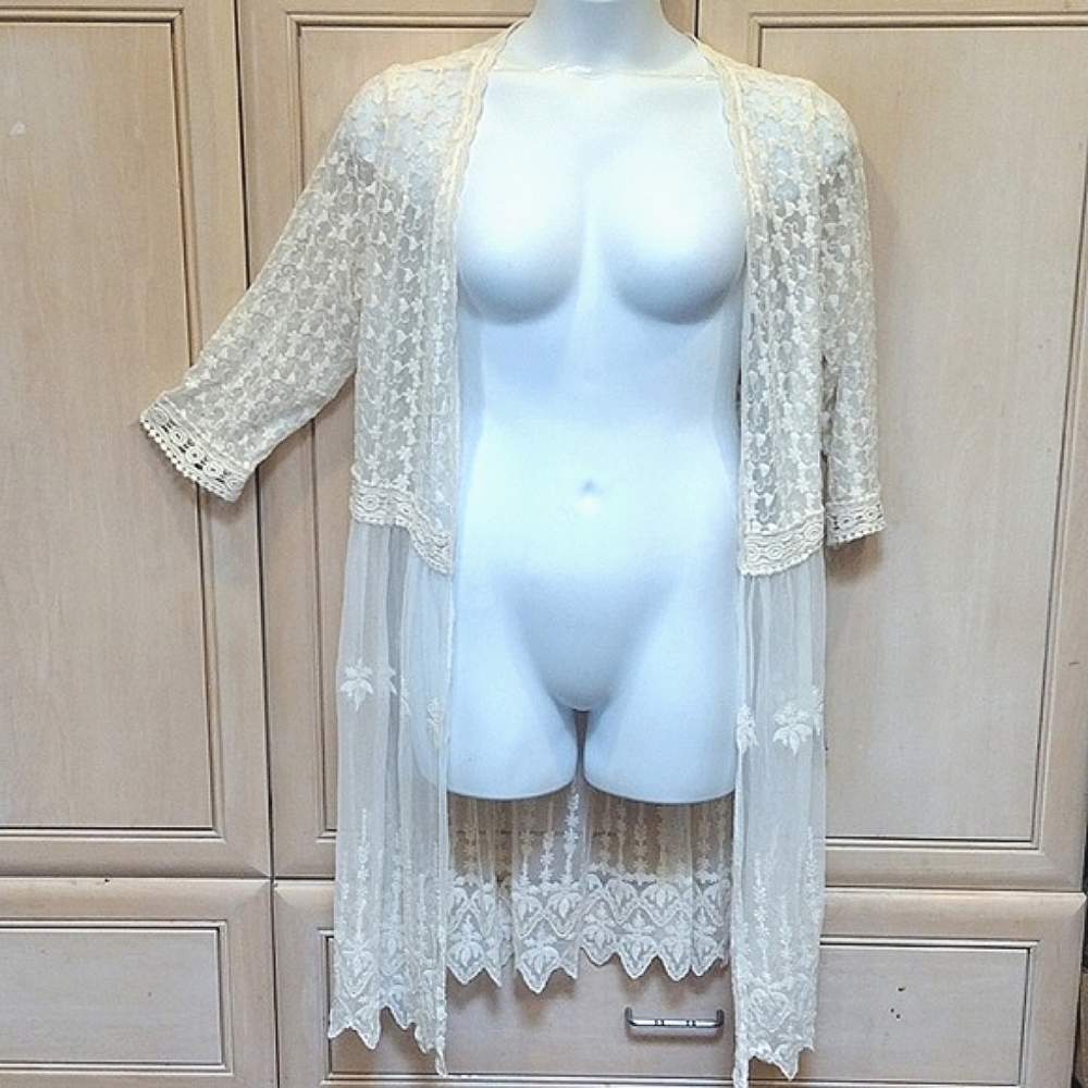 💥Vintage Xhilaration Cream Mesh Embroidered Kimono/ Cardigan Cover Up